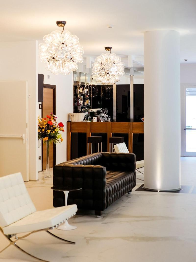 Dan Hotel リッチョーネ エクステリア 写真